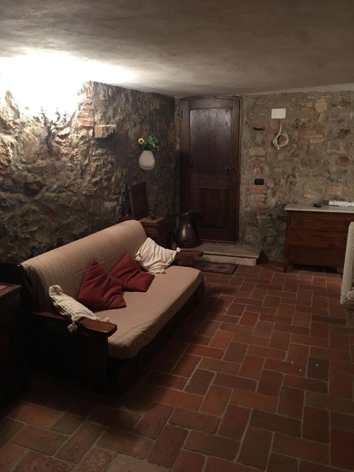 Апартаменты La Divina Dimora Il Castello Degli Spiriti Magni Montepescali Экстерьер фото