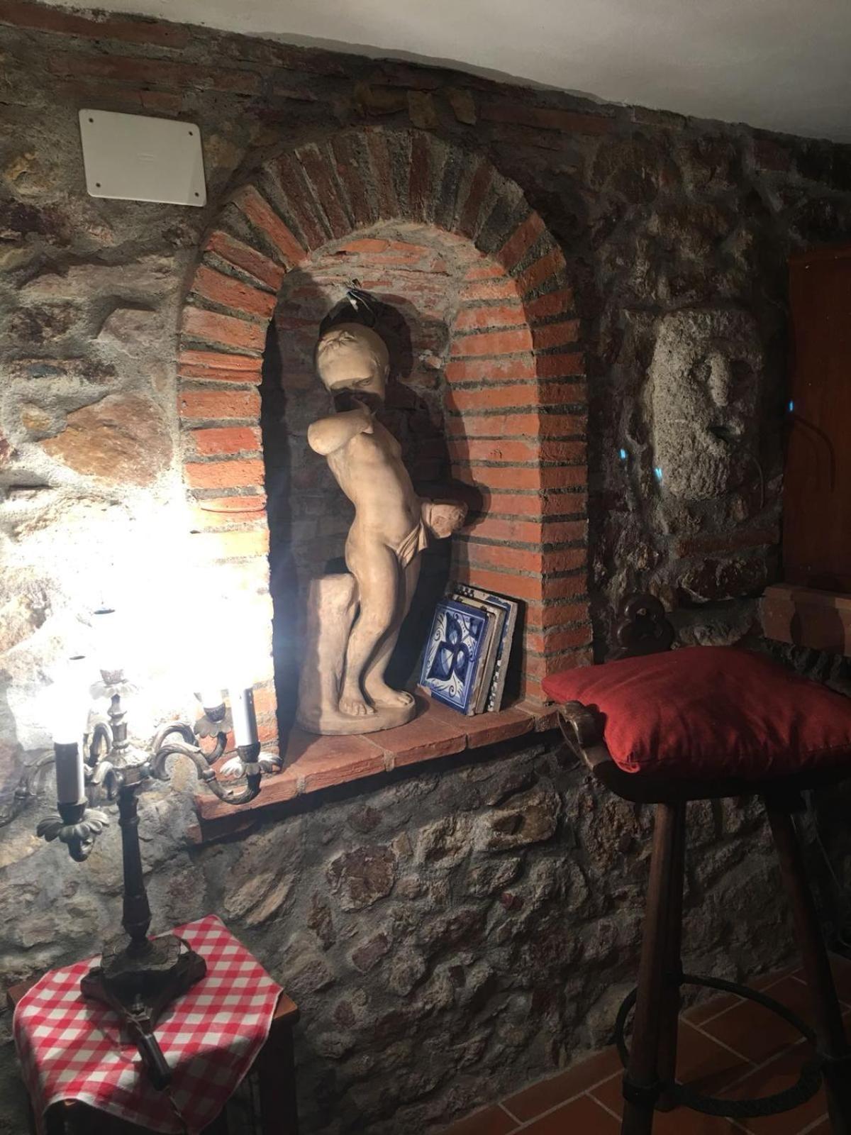 Апартаменты La Divina Dimora Il Castello Degli Spiriti Magni Montepescali Экстерьер фото